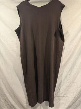 Sleeveless Midi Shift Dress in Dark Brown